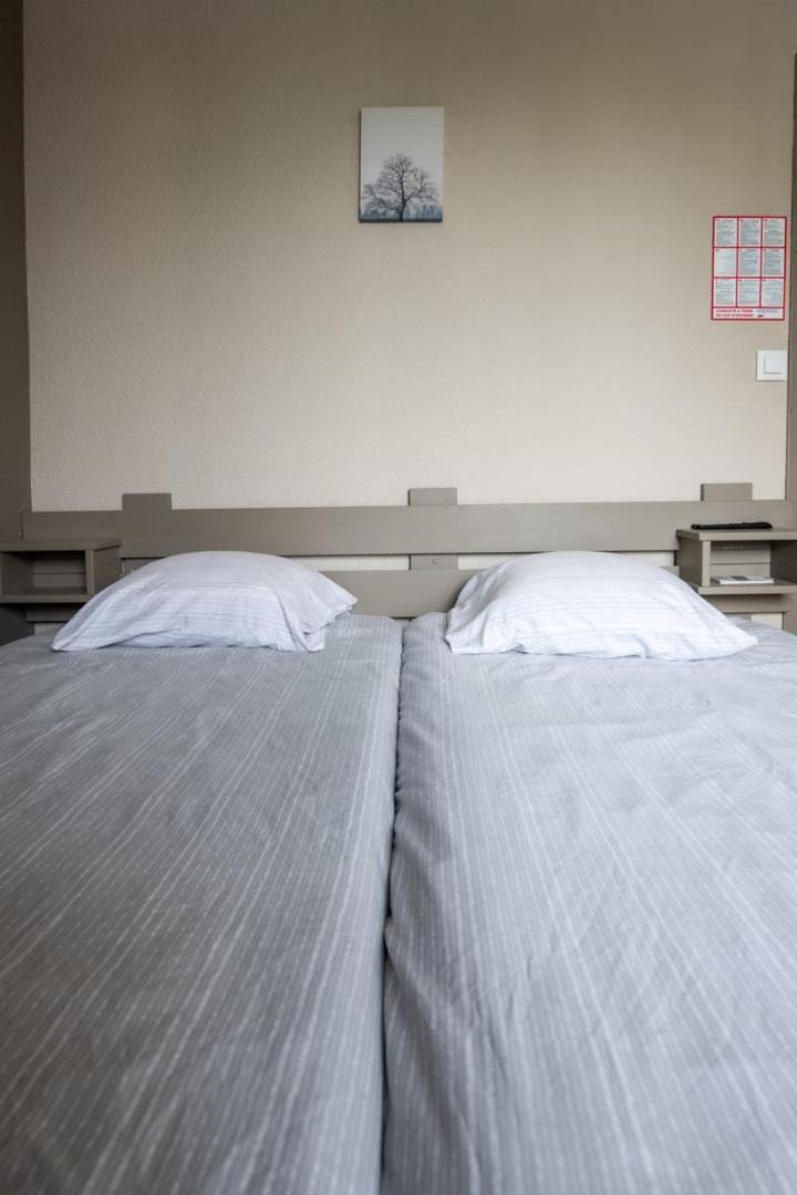 Chez Jostel - Chambre 1 Genay  ภายนอก รูปภาพ