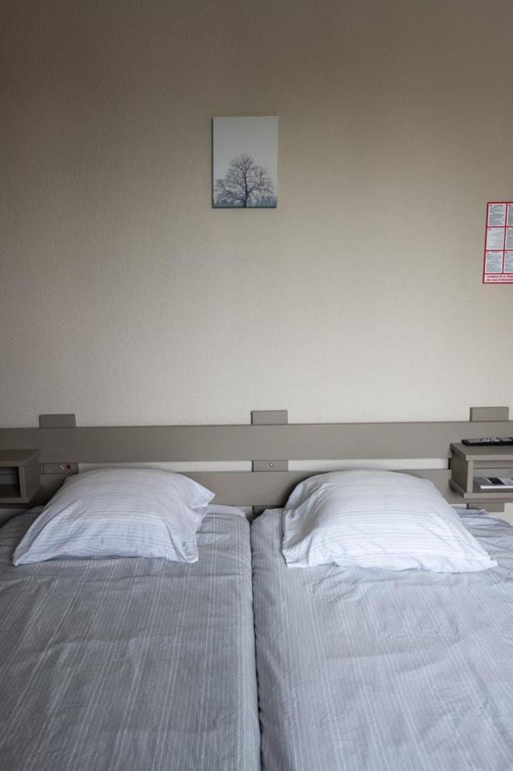 Chez Jostel - Chambre 1 Genay  ภายนอก รูปภาพ