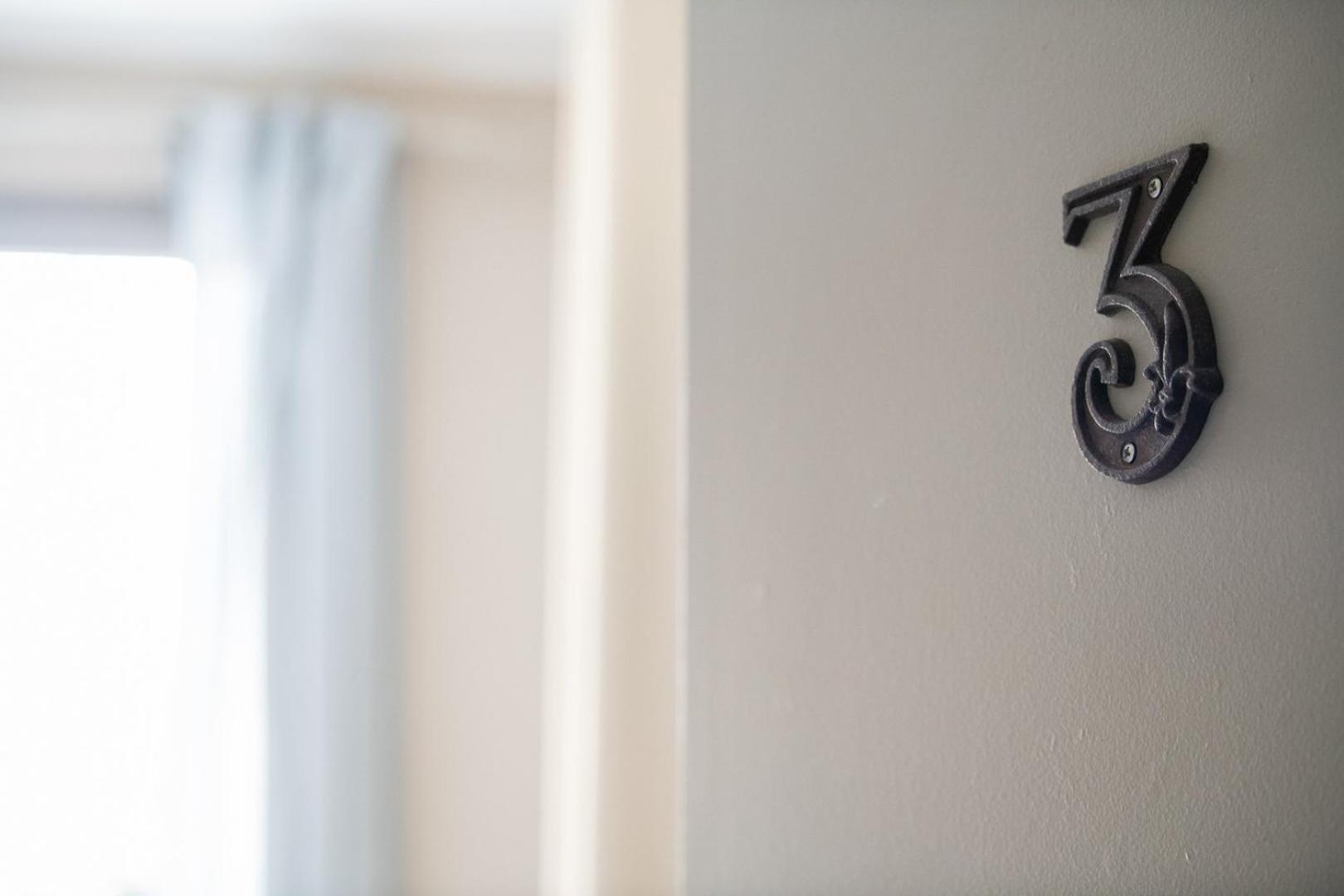 Chez Jostel - Chambre 1 Genay  ภายนอก รูปภาพ